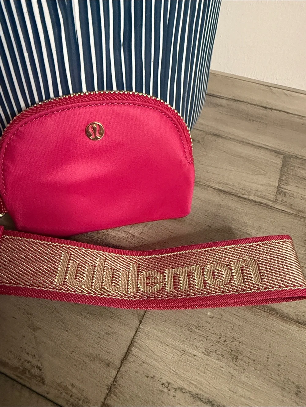Lululemon Dual Pouch Wristlet *Metallic Wordmark